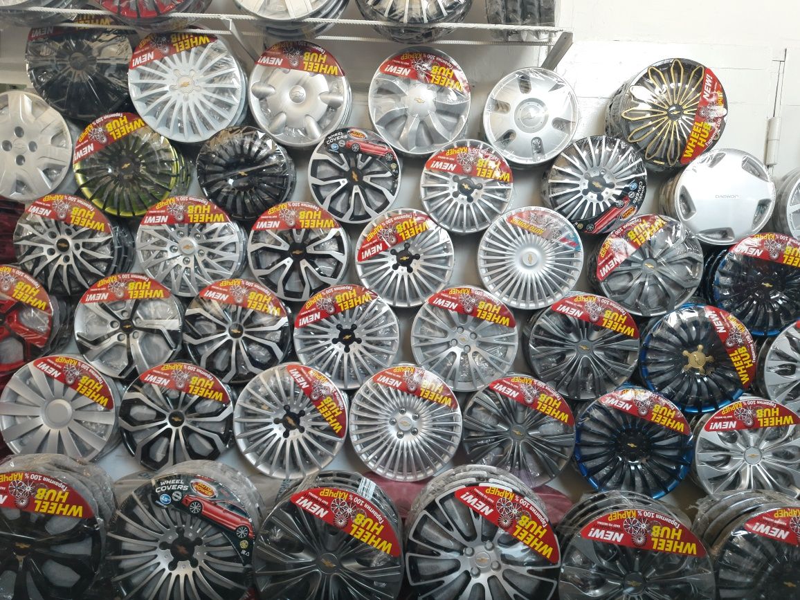 Заводские колпаки на диск размер 13 14 15 отличного качества из Кореи.