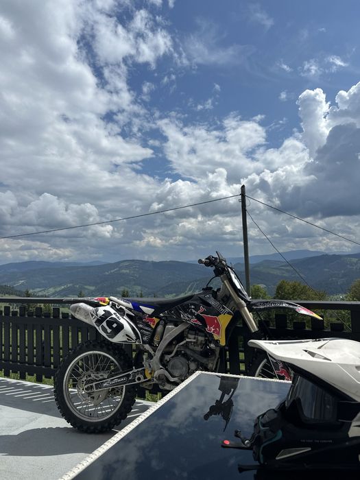 Yamaha YZF 250 4t