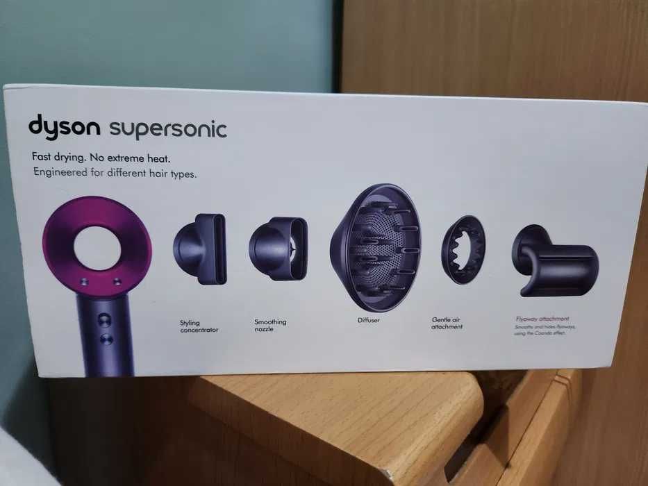 Фен Dyson Supersonic HD08