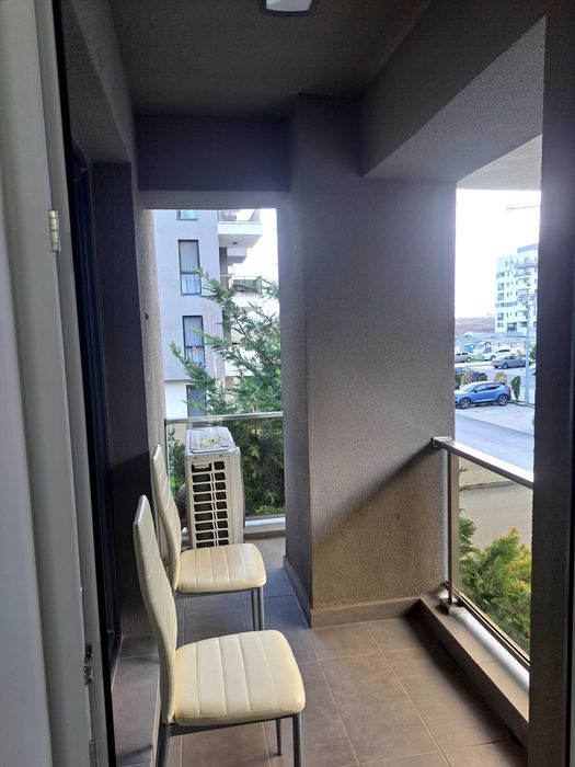 Apartament de închiriat pe termen lung.