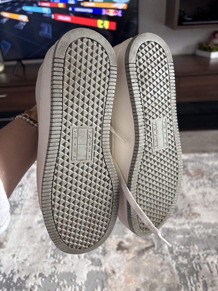 Tommy Jeans sneakers din piele