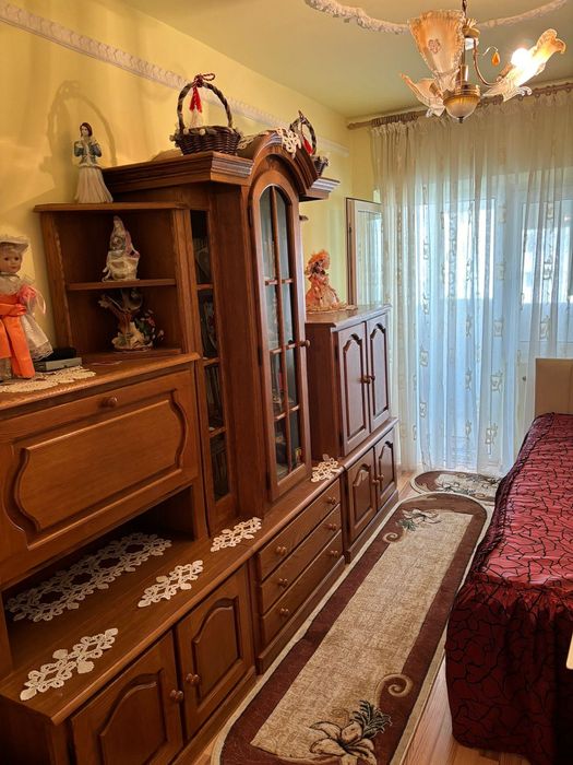 Apartament, centru orasului, 3 camere, decomandat, 2 balcone, centrala