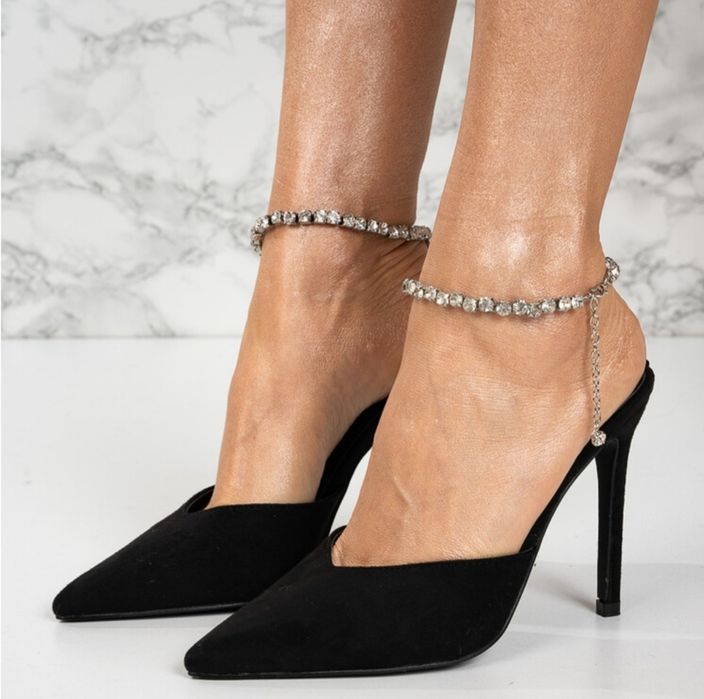 Pantaloni stiletto