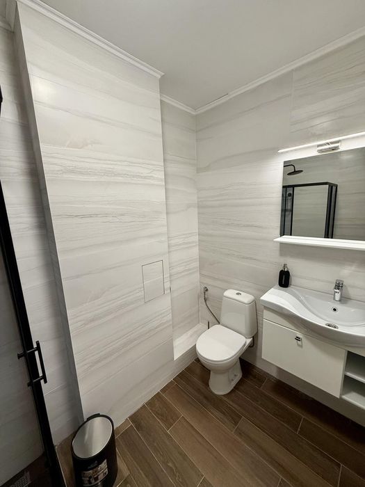 Новообзаведен двустаен апартамент в жк. Христо Смирненски