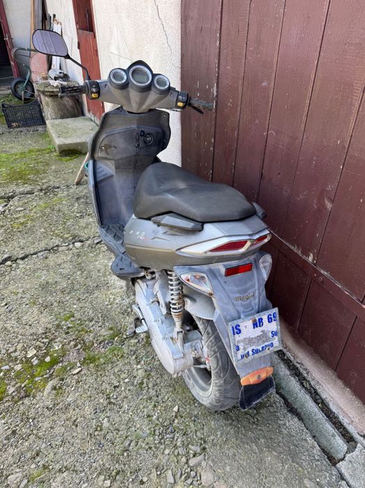 Vand Scuter Malaguti 49cc