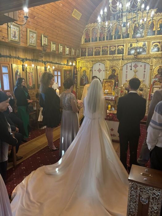 Vand rochie de mireasa,Pronovias malena,marimea s