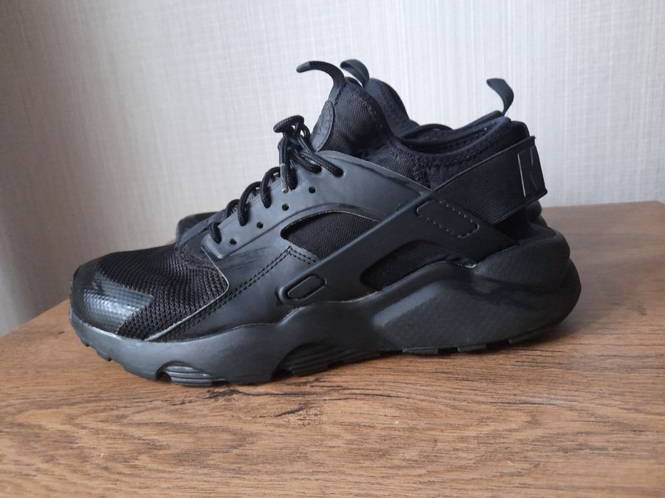 Nike Huarache маратонки 39- 40 номер.