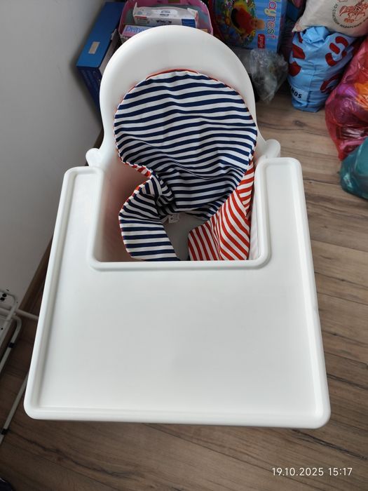 Стол за хранене Antilop Ikea Икеа + възглавница към него