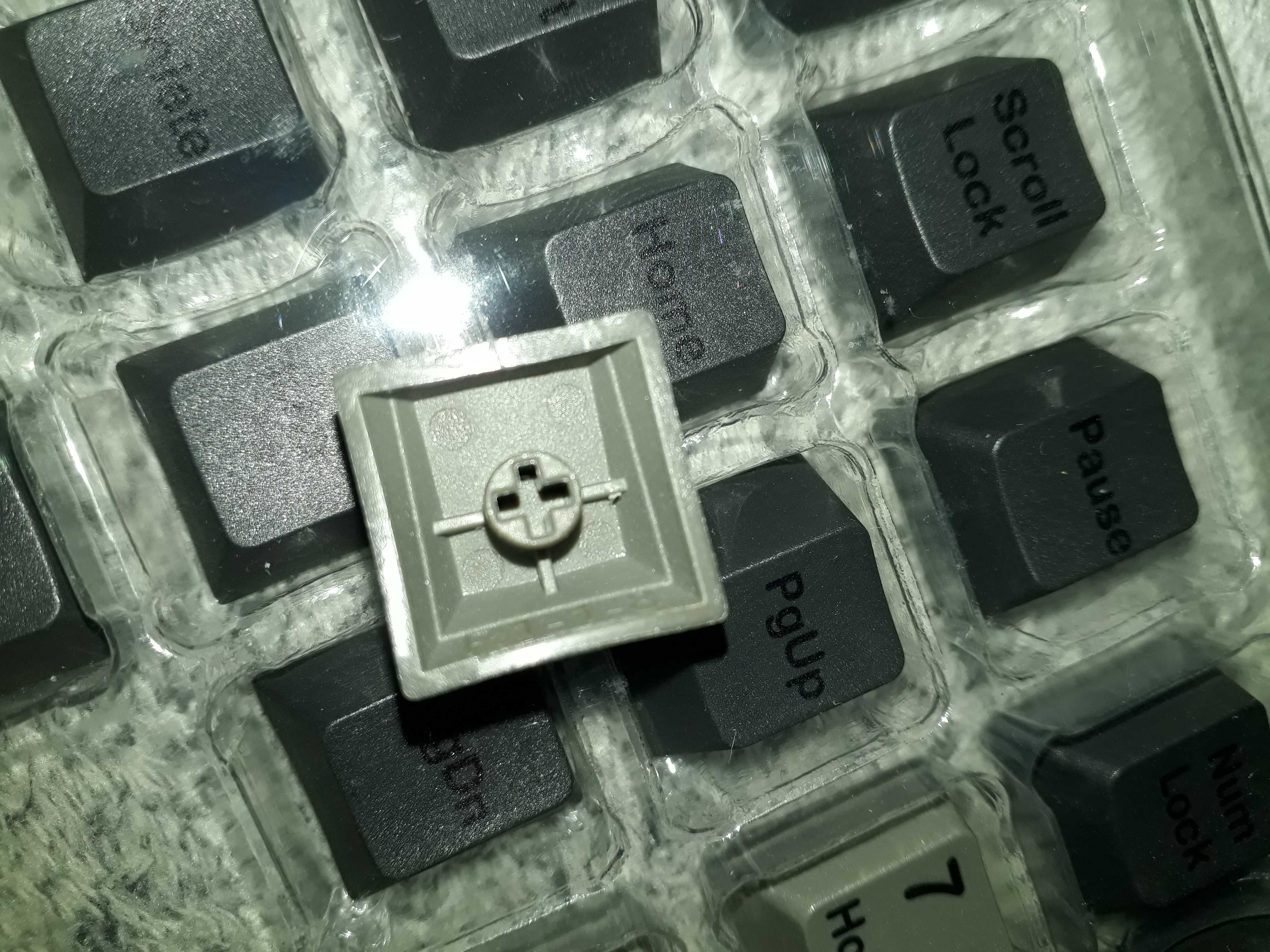 PBT keycaps for mechanical keyboard (Капачки за механична клавиатура)