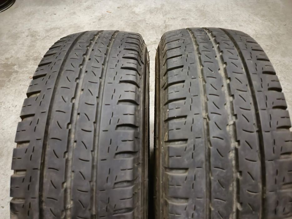 2 anvelope vara Kleber 215 70 15 C stare buna