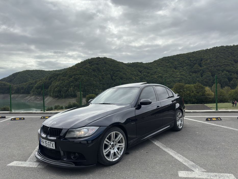 Bmw e90 320d.