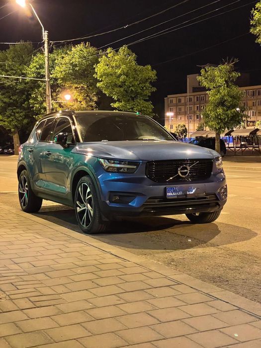 VOLVO XC40 R-Design Polestar