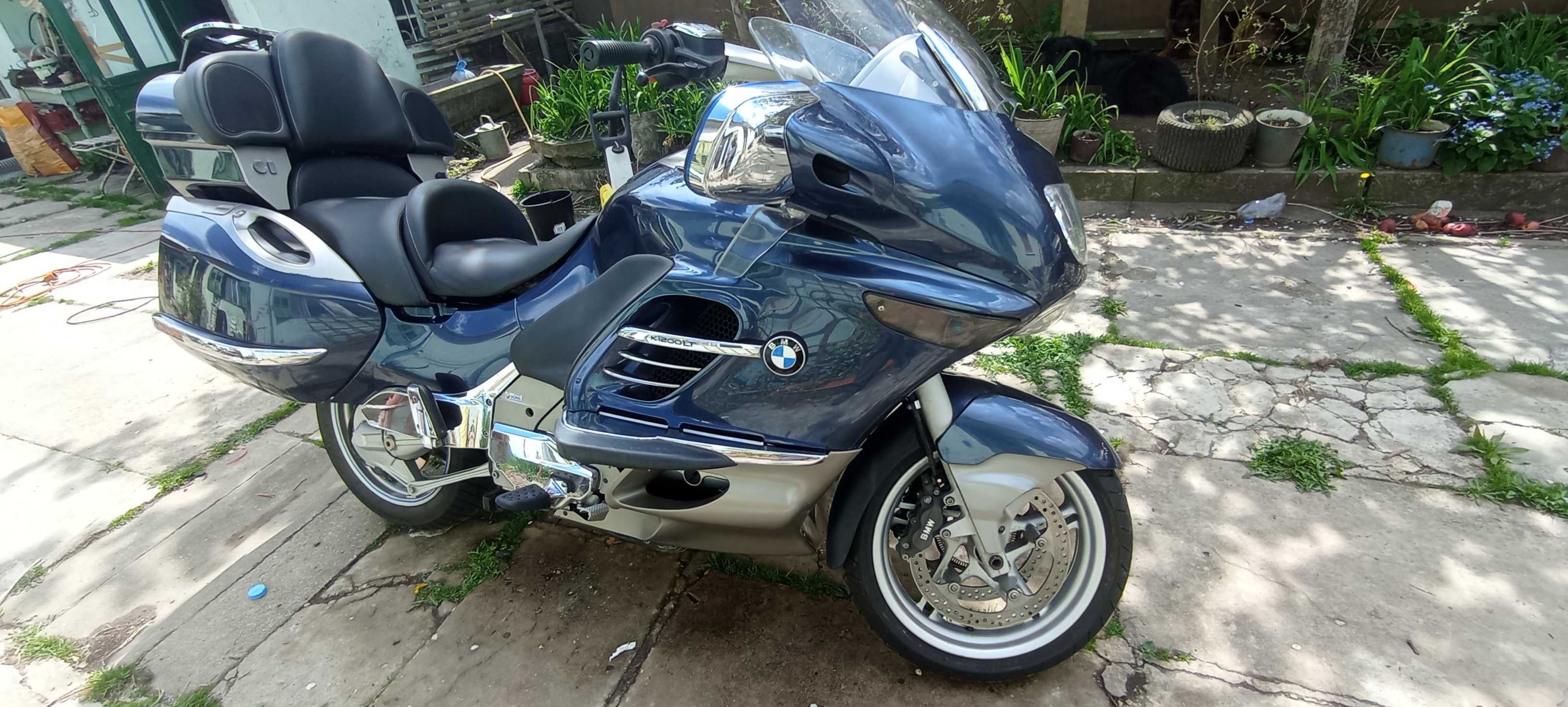 motocicleta BMW 1200 LT