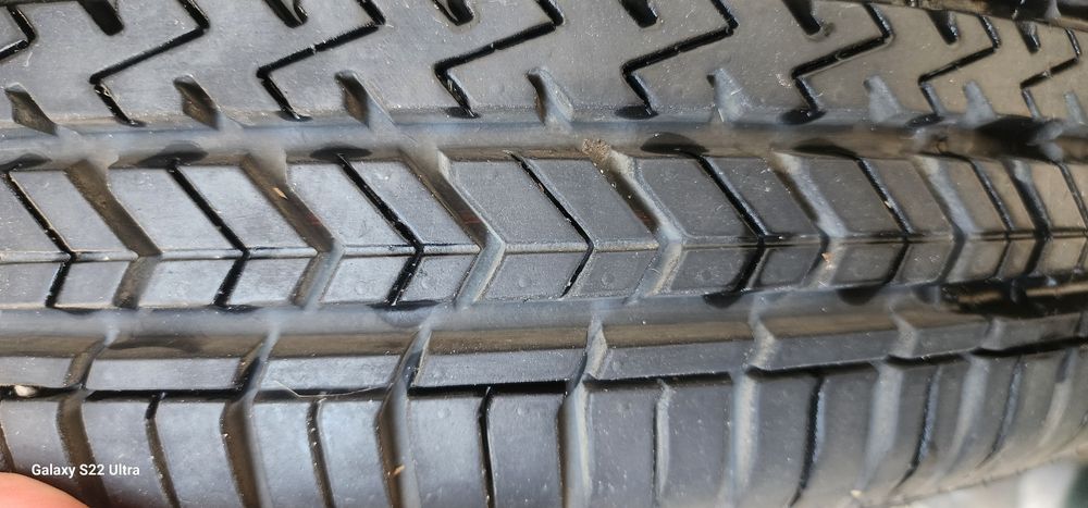 Gentra diska sotiladi 300$  boʻlishi