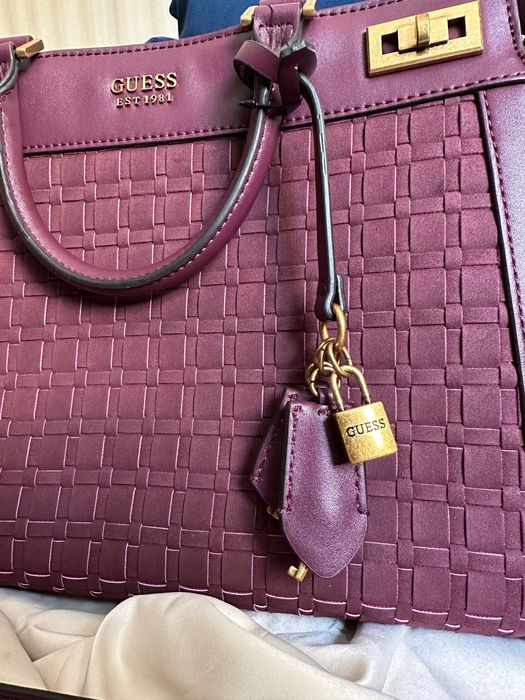 Geanta Guess bordo