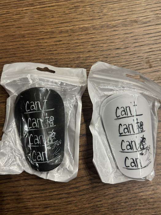 Футбольные щитки