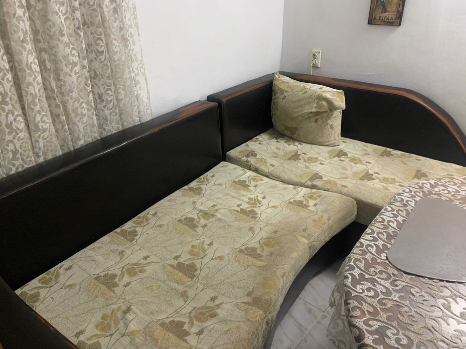 Подарявам запазен ъглов диван