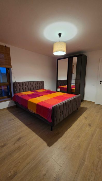 PF inchiriez apartament cu 3 camere si 2 bai, in Dambul Rotund