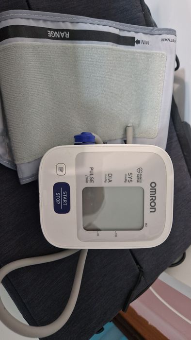 Апарат за кръвно Omron