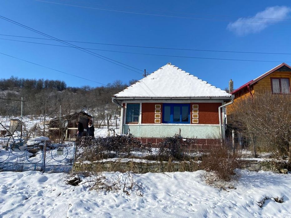 Teren cu casa batraneasca