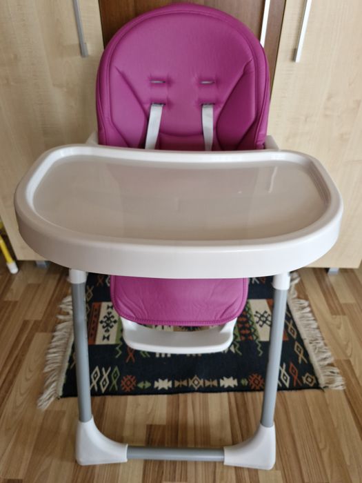 Scaun de masa bebelusi