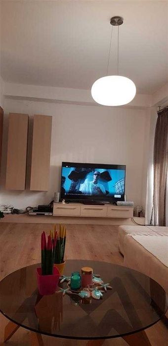 Двустаен имот в кв.Младост 4