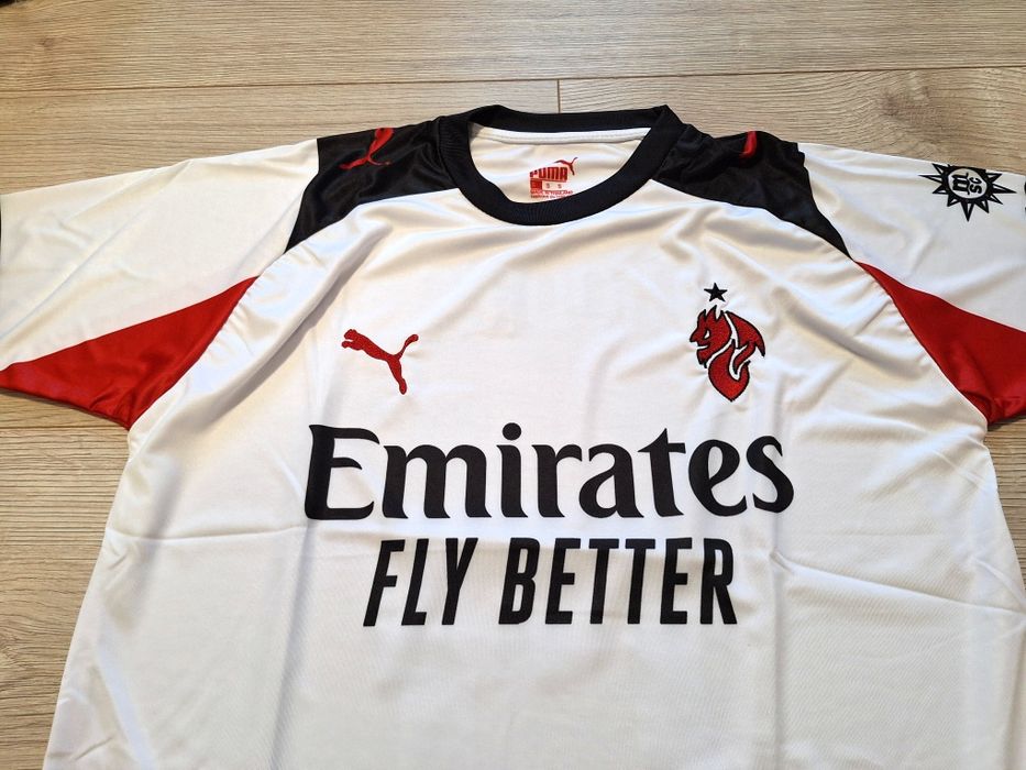 Футболна фланелка на Милан #Лука Модрич #14#сезон 25/26!