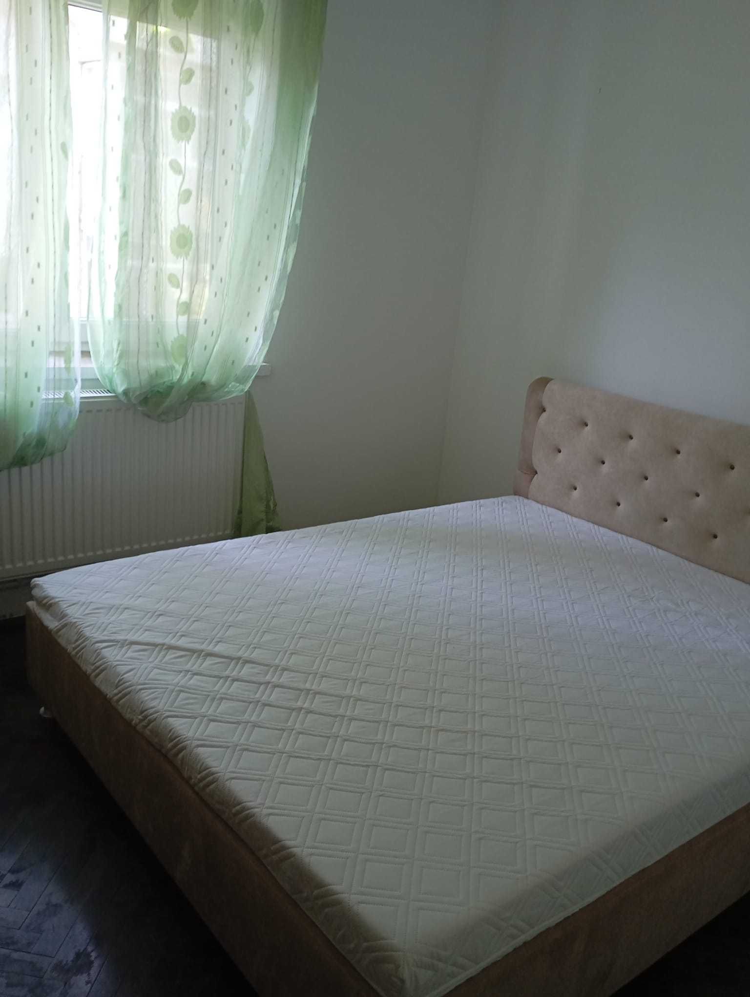 Inchiriez apartament cu 2 camere mobilat in HCC(zona Monument) Caracal