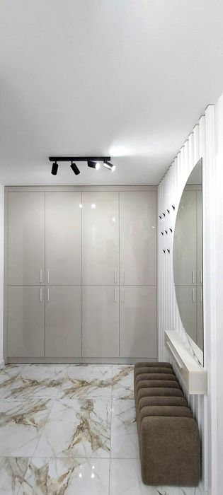 Дава се под наем Тристаен апартамент в Шумен, Тракия - 90 кв.м за 612 € - Снимка #6