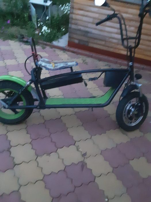 Vând scuter artizanal. Unic