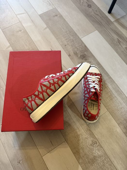 Обувки/кецове Valentino