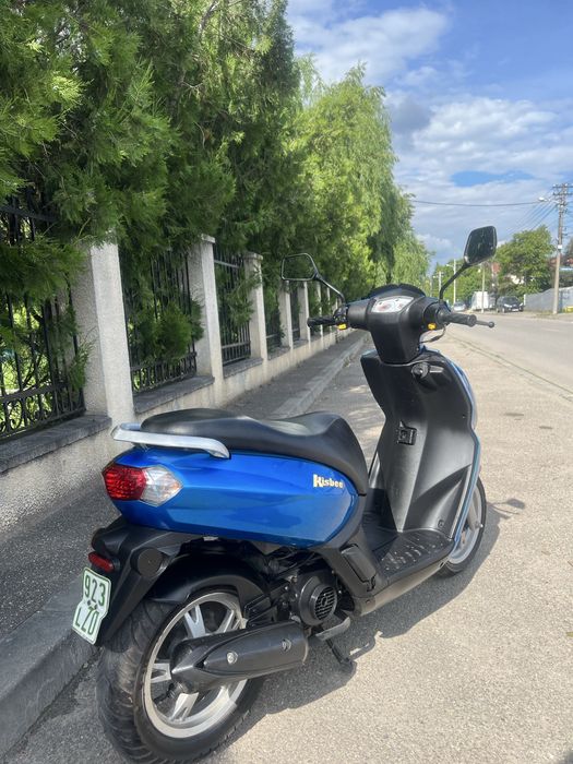 Scuter Peugeot Kisbee 50cm 4t 2011 ( Import Germania )