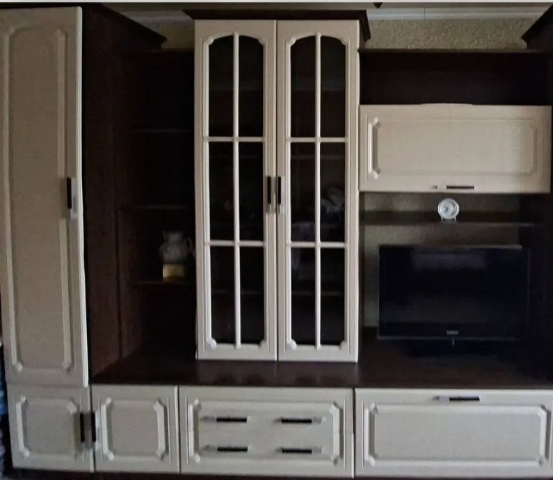 Продам.    стенку