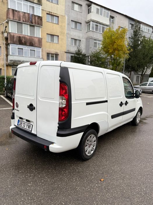 Vând fiat doblo Maxi 2008