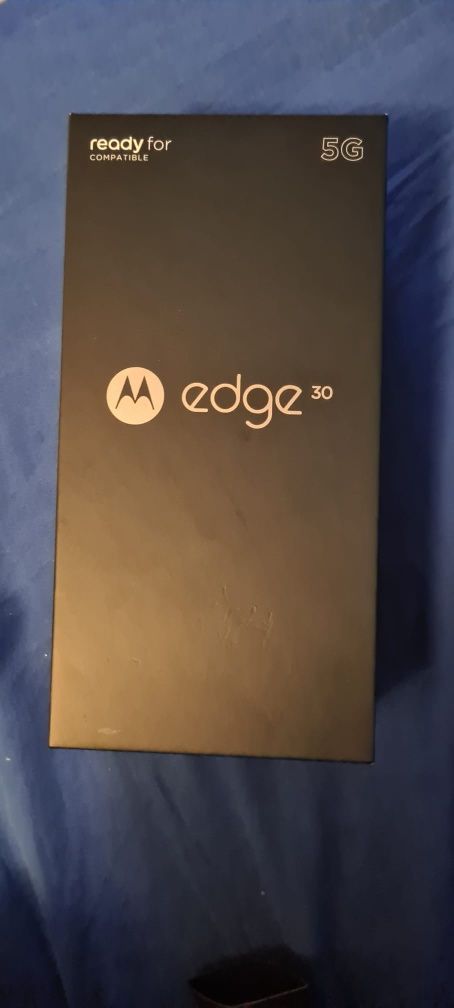 Telefon Motorola edge 30
