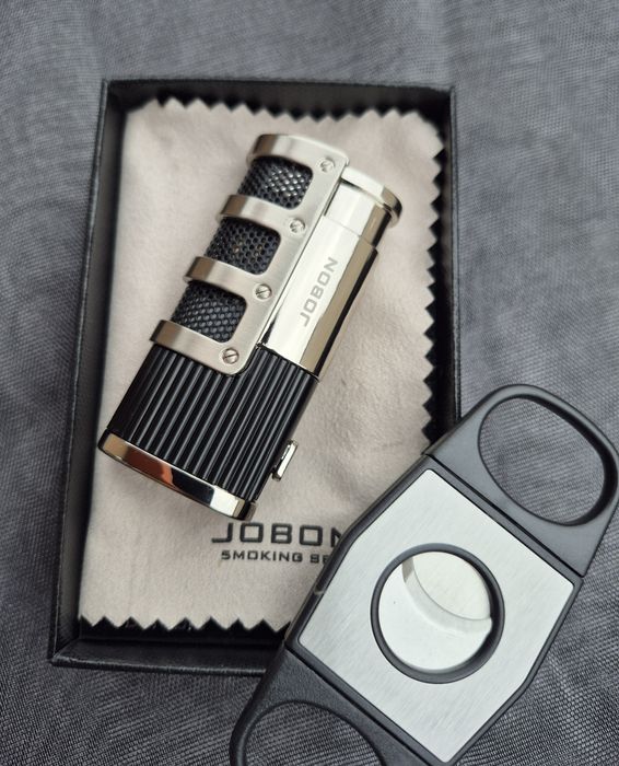 Луксозна запалка за пури JOBON с подарък резачка,три цвята