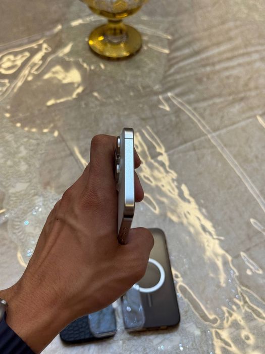 iPhone 15 Pro Max White Titanium 256gb/88%