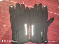 Топли зимни ръкавици