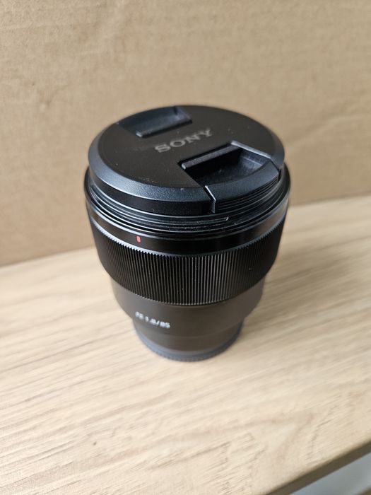 Обектив Sony FE 85mm,f/1.8