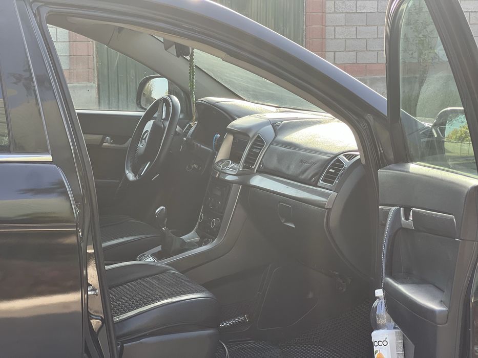 Captiva 4 qora mexanika 2,4