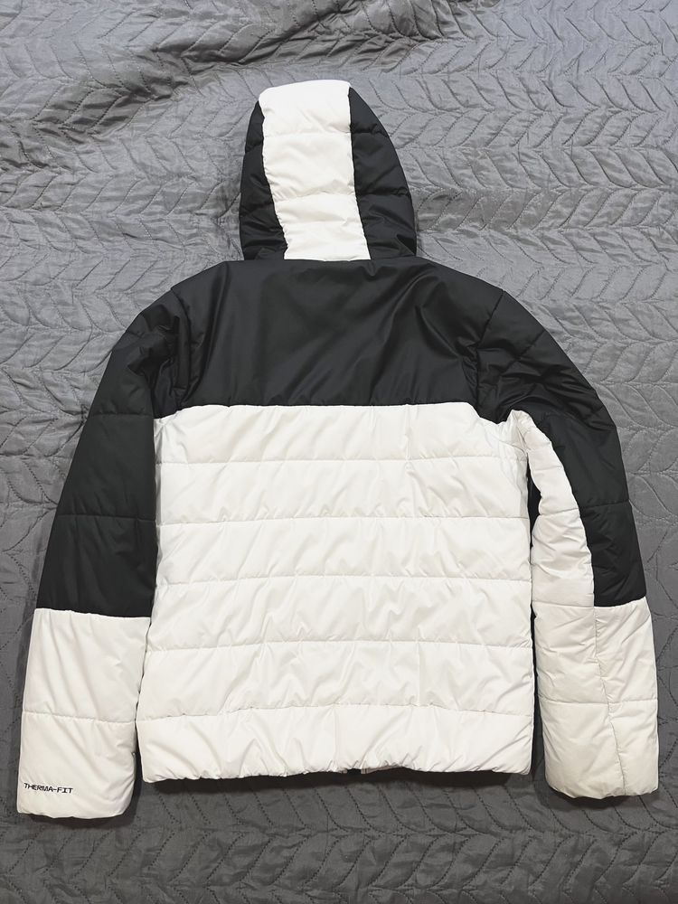 Зимно Яке Nike Repeat