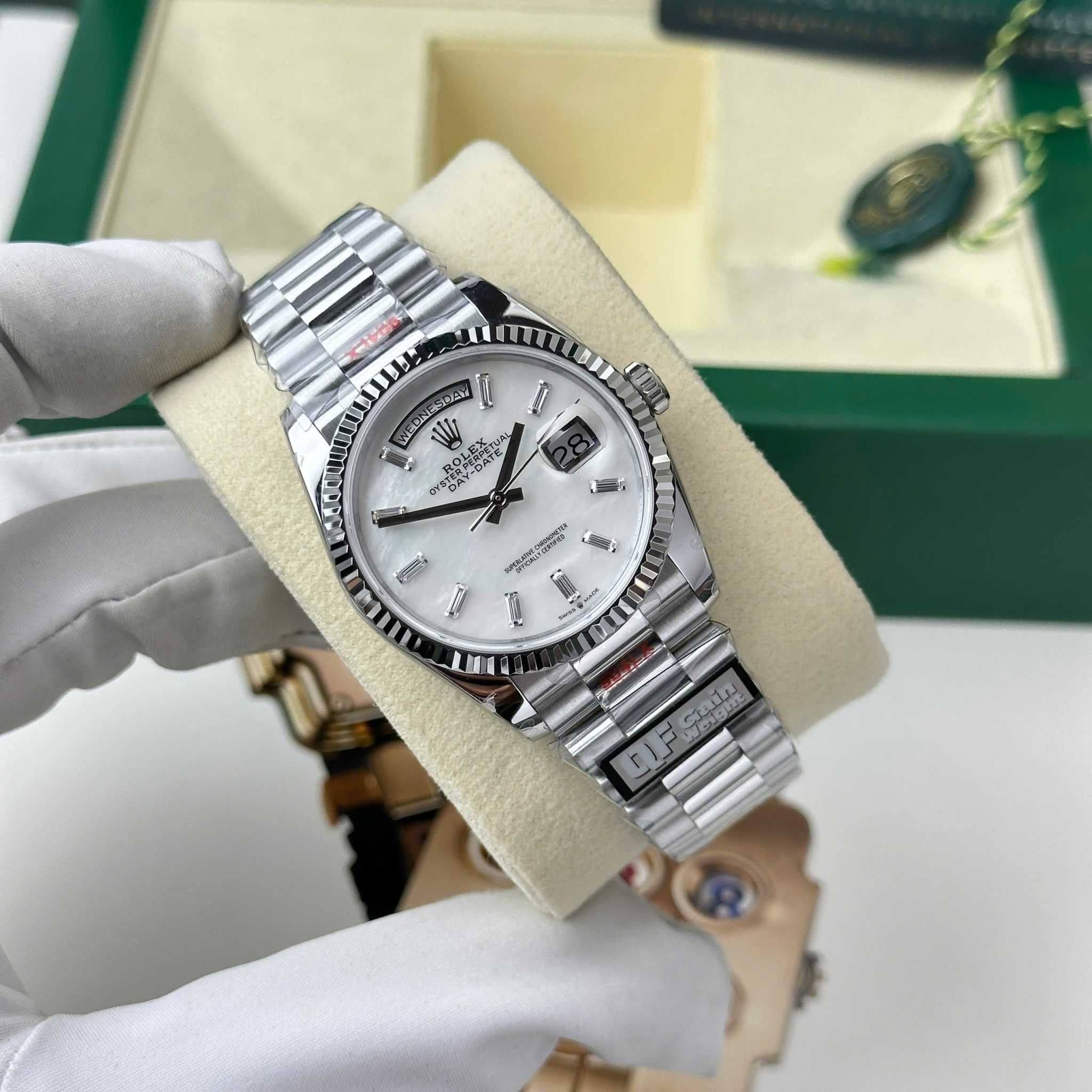 Rolex Day-Date 40mm сребърна колекция