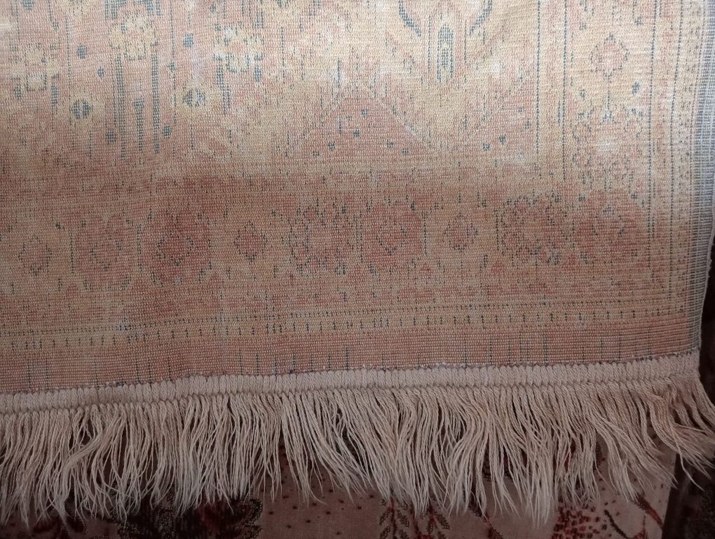 Carpeta subțire mătase