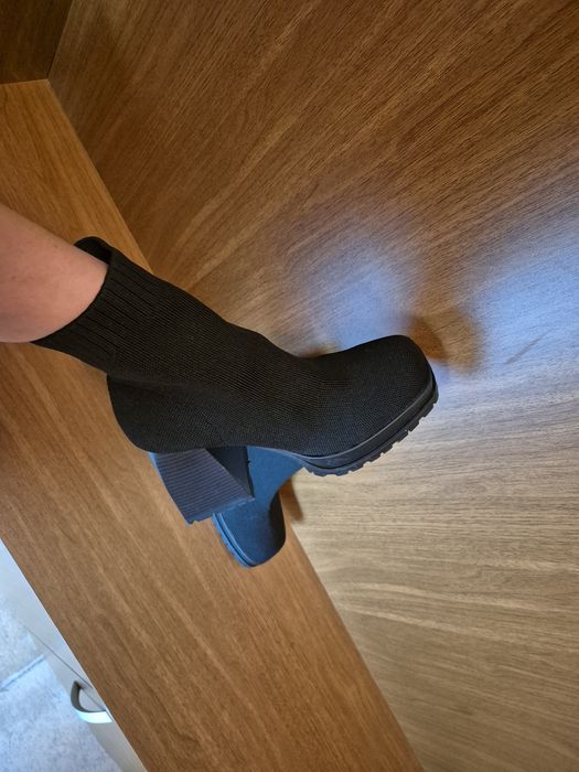 Дамски обувки тип чорап