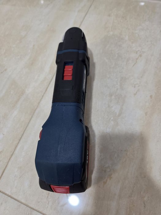 Multifuncțională multicuter Bosch GOP 18V-28
