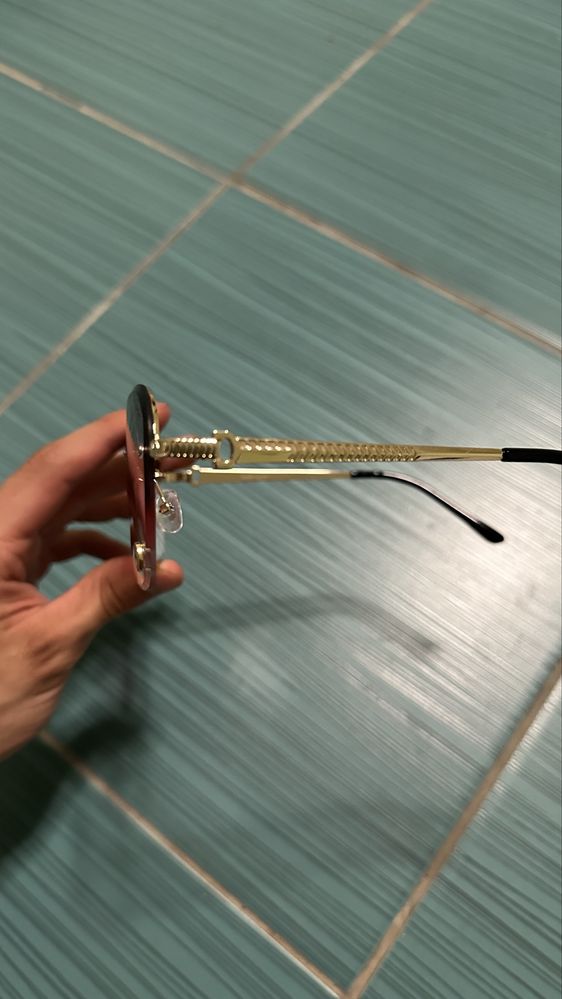 Ochelari de soare Cartier Aur Mov