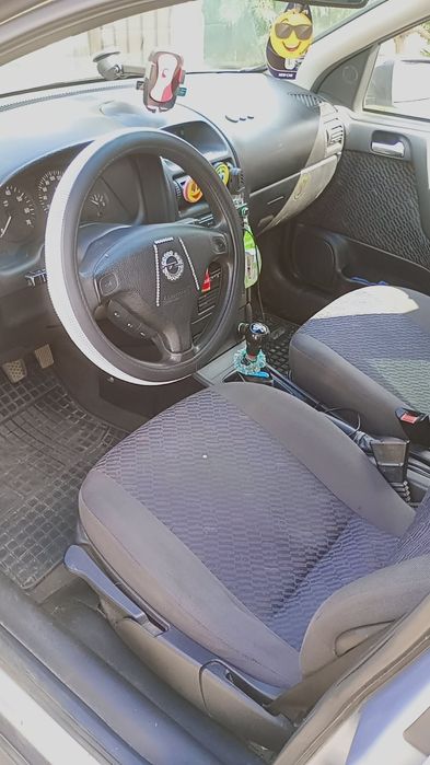 Vând Opel Astra G