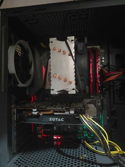 плата: топовая материнка asus MAXIMUS VIII HERO
ЦПУ: i7 6700 KF