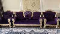Продам королевский диван в отличном состоянии