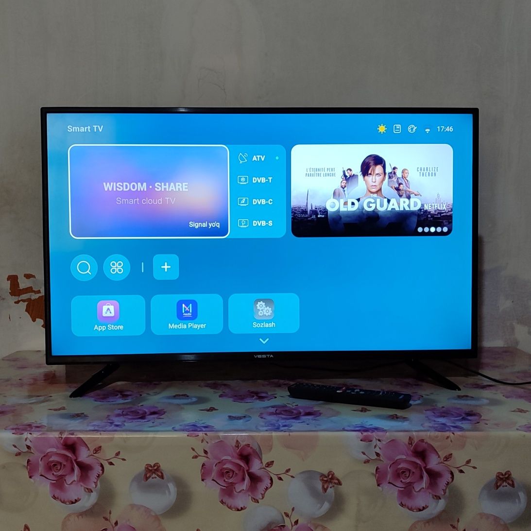 Vesta 43" Full HD Smart TV  Juda yaxshi holatda